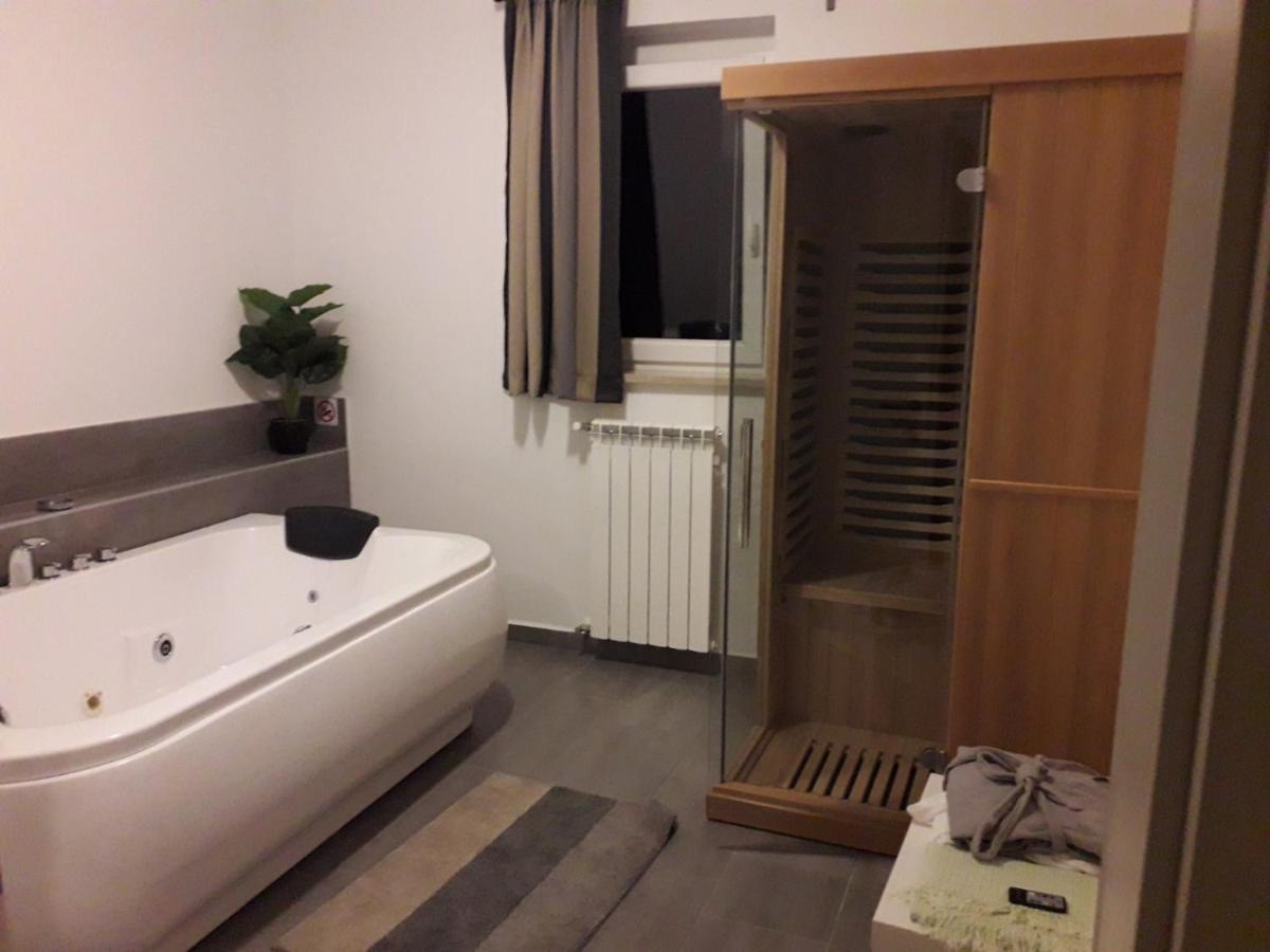 B&B Villa Vela Umag Kültér fotó