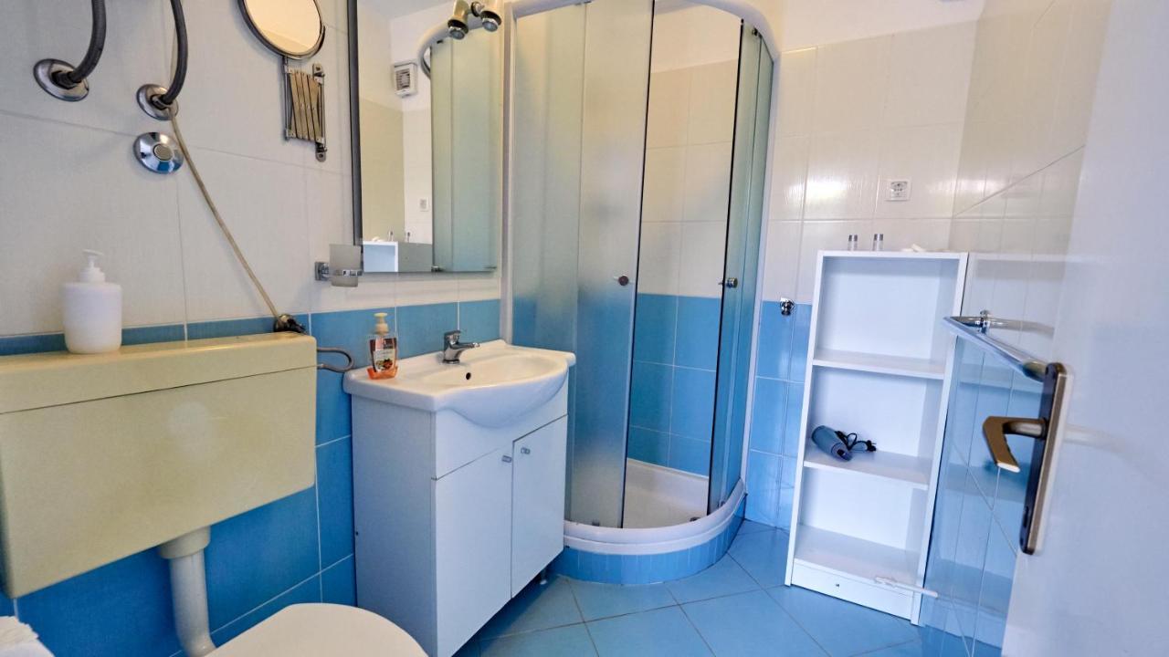 B&B Villa Vela Umag Kültér fotó